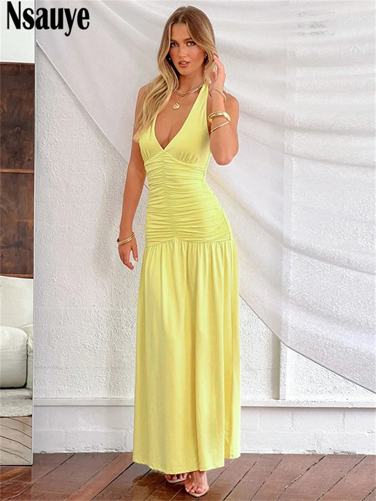 Nsauye 2025 Summer New Halter Sleeveless Pleated Elegant Dresses Women Club Party Beach Evening Sleeveless Bodycon Sundress